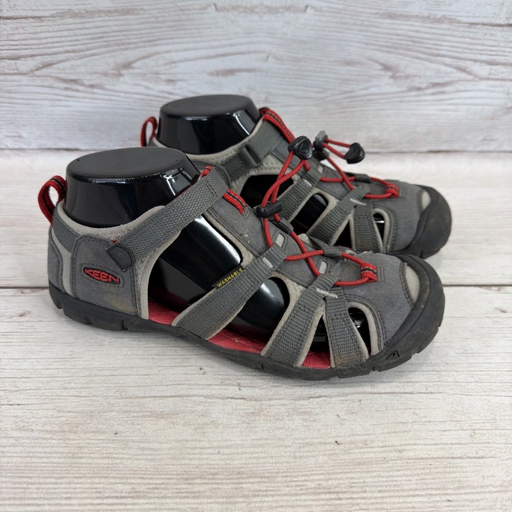 KEEN Newport H2 Sandals Gray Red Water Hiking Shoes 1022985 Men's Size 6